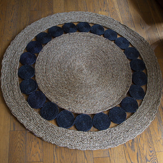 Terre ébène concept store ethnique chic de décoration et bijoux I Tapis MANON